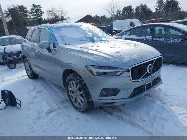 2018 VOLVO XC60 T5 MOMENTUM VIN: YV4102RKXJ1092201