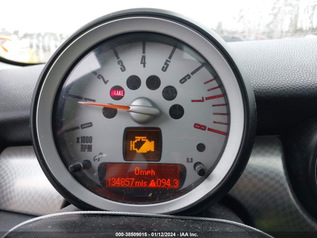 2009 MINI COOPER S WMWMF73509TT94284 Photo 6