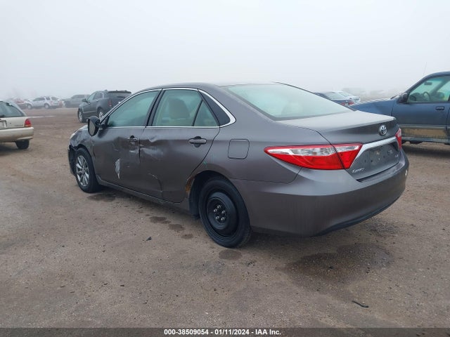 Toyota CAMRY LE 2015 4T4BF1FK0FR515556 Image 3
