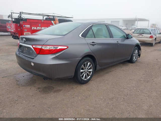 Toyota CAMRY LE 2015 4T4BF1FK0FR515556 Image 4