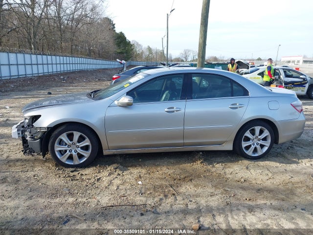2010 ACURA RL 3.7 VIN: JH4KB2F63AC000566