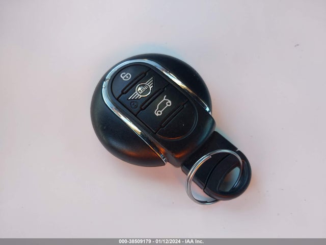 2020 MINI COUNTRYMAN WMZYW3C04L3L15997 Photo 10