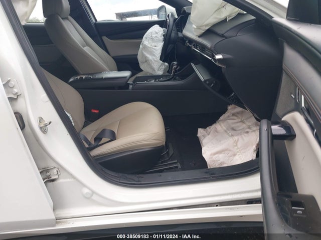 JM1BPAMM4K1140475 Mazda Mazda3 Preferred Package