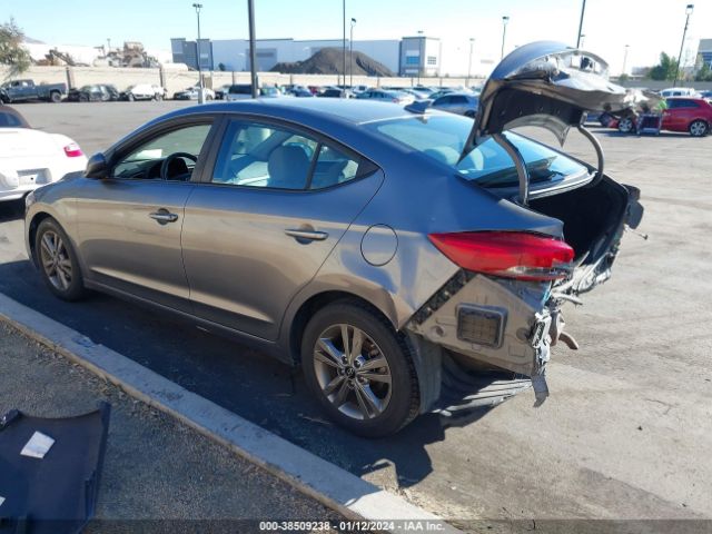 5NPD84LF3JH264755 Hyundai ELANTRA SEL