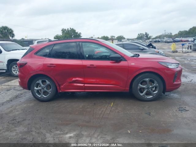 1FMCU0MN2PUA64496 Ford Escape St-line