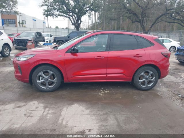 1FMCU0MN2PUA64496 Ford Escape St-line