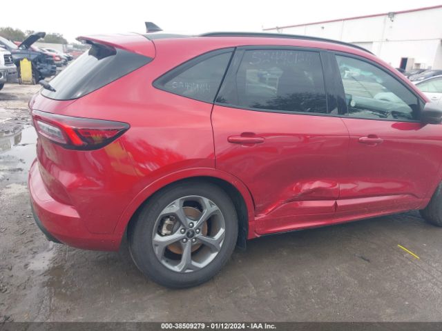 1FMCU0MN2PUA64496 Ford Escape St-line