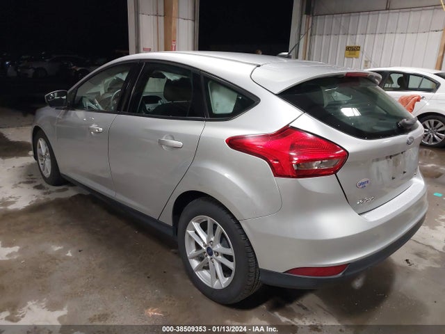2018 FORD FOCUS SE VIN: 1FADP3K20JL265035