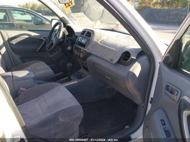 2002 TOYOTA RAV4 BASE (A4) VIN: JTEHH20V026057765