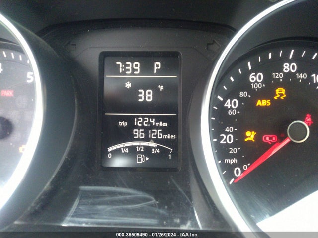 3VWD07AJ4FM211013 Volkswagen Jetta 1.8t Se
