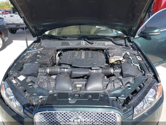 2012 JAGUAR XF SAJWA0FBXCLS37521 Photo 9