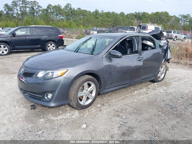 Toyota CAMRY SE 2014 4T1BF1FK9EU458654 Image 2