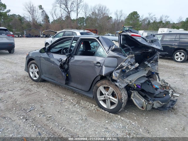 Toyota CAMRY SE 2014 4T1BF1FK9EU458654 Image 3
