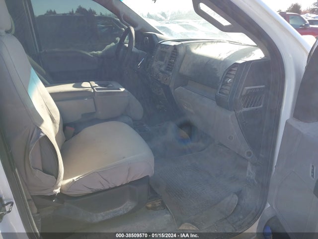2015 FORD F-150 XL VIN: 1FTMF1C84FKD31605