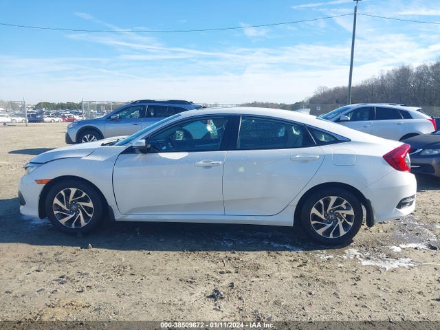 Honda CIVIC EX 2017 19XFC2F85HE009192 Image 14