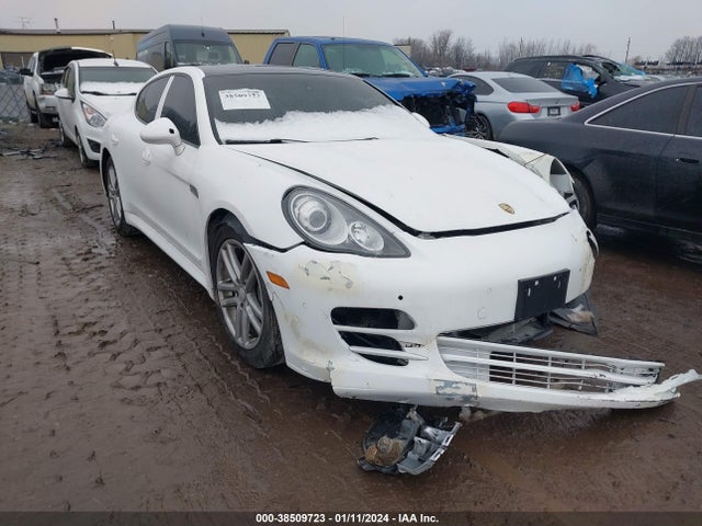 2011 PORSCHE PANAMERA WP0AA2A71BL021692 Photo 0