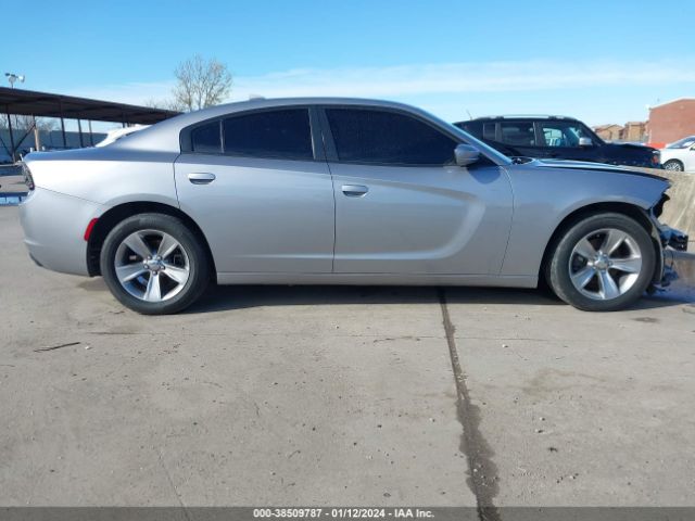 2C3CDXHG1JH157498 Dodge Charger Sxt Plus Rwd