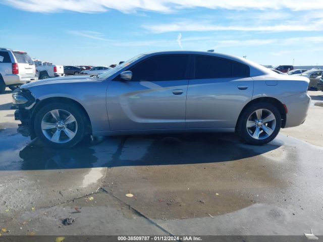 2C3CDXHG1JH157498 Dodge Charger Sxt Plus Rwd