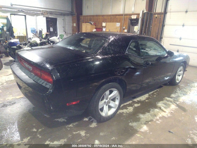 2014 DODGE CHALLENGER SXT VIN: 2C3CDYAG9EH293870