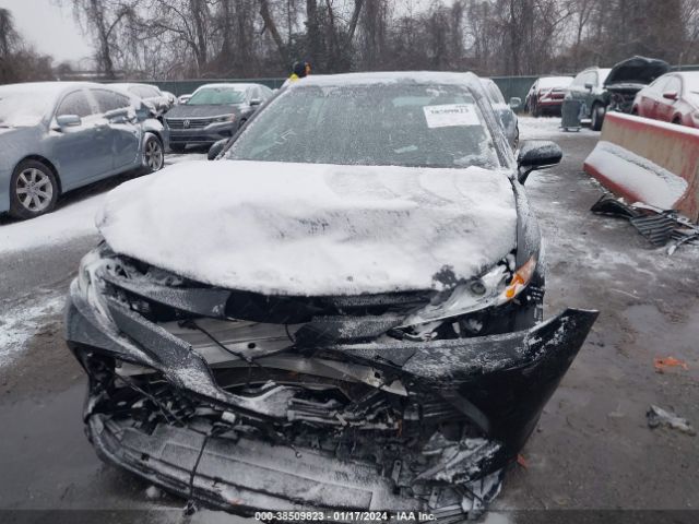 4T1B11HKXJU114174 Toyota CAMRY XLE