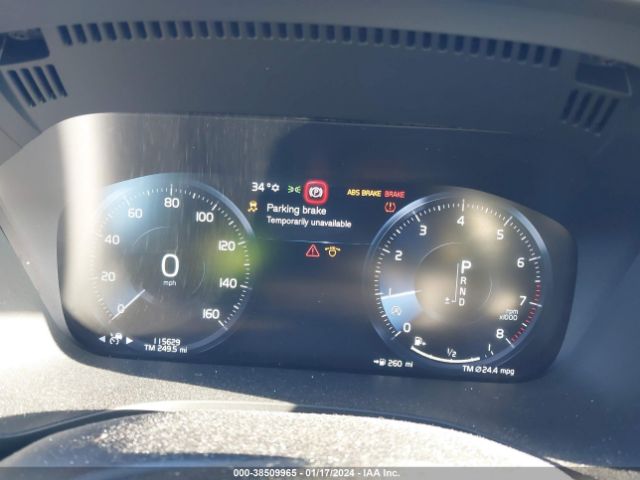 2021 VOLVO XC60 YV4A22RL5M1676674 Photo 6