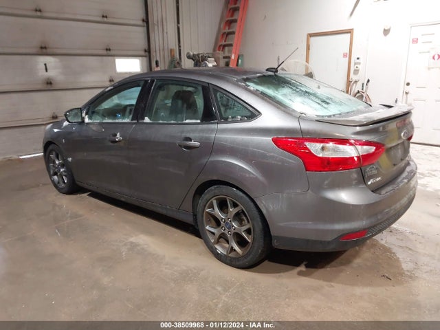 Ford FOCUS SE 2014 1FADP3F21EL216801 Image 3