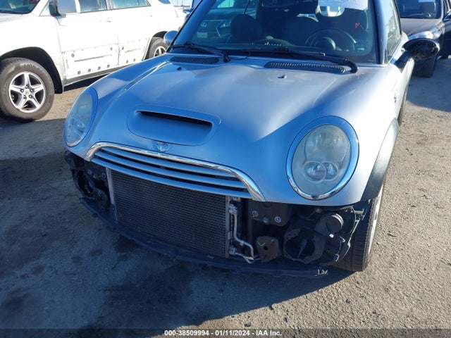 2006 MINI COOPER S WMWRH33586TK59669 Photo 5