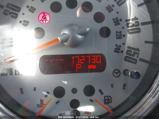 2006 MINI COOPER S WMWRH33586TK59669 Photo 6