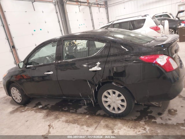 Nissan Versa 2016 3N1CN7AP1GL810045 Image 14