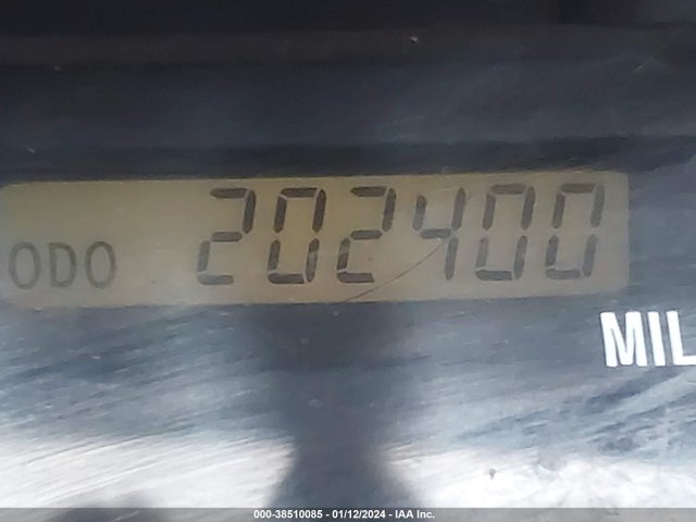2000 TOYOTA AVALON XLS VIN: 4T1BF28B0YU100012