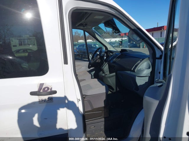 Ford Transit-150 Xlt 2017 1FMZK1CM3HKA97518 Image 5