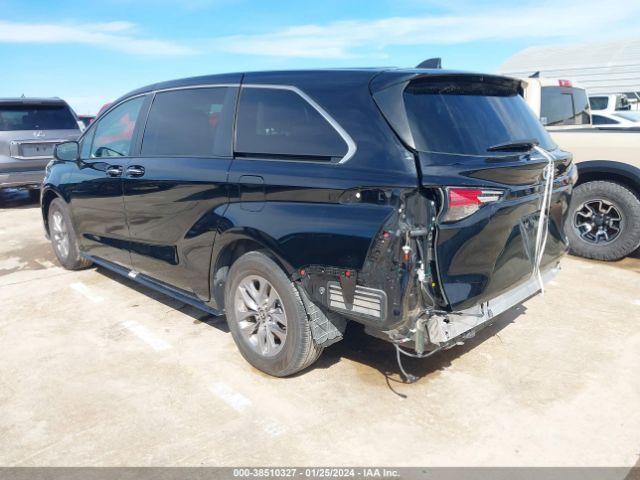 2022 TOYOTA SIENNA 5TDYRKEC8NS093605 Photo 2