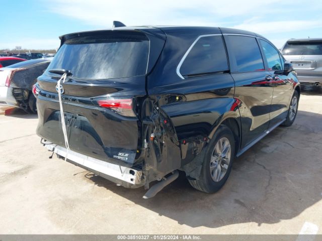 2022 TOYOTA SIENNA 5TDYRKEC8NS093605 Photo 3