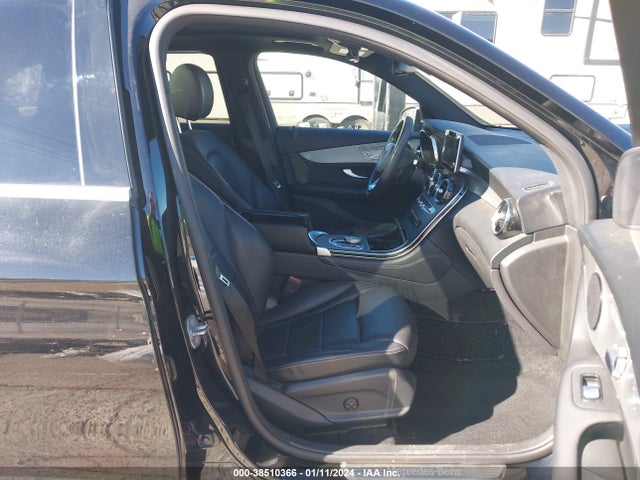 2019 MERCEDES-BENZ GLC 300 VIN: WDC0G4JB6KV176845