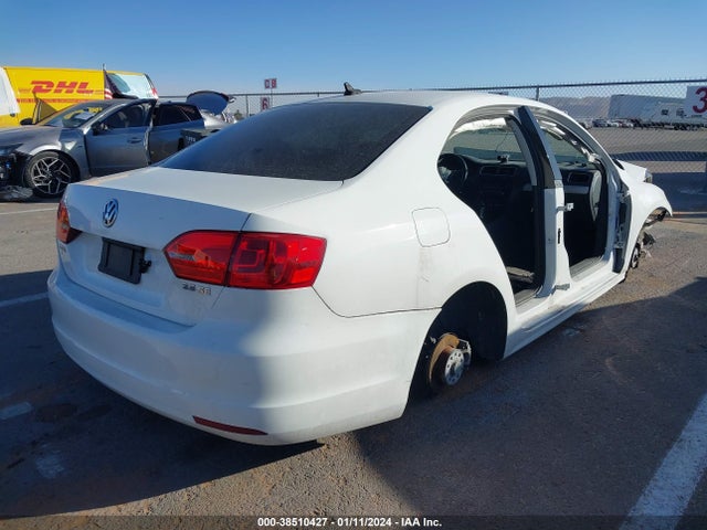 2013 VOLKSWAGEN JETTA 2.5L SE VIN: 3VWDP7AJ1DM278807