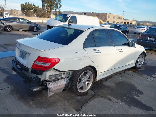 Продаж на аукціоні авто 2012 Mercedes-benz C 350 Sport, vin: WDDGF5HB6CR191574, номер лоту: 38510445