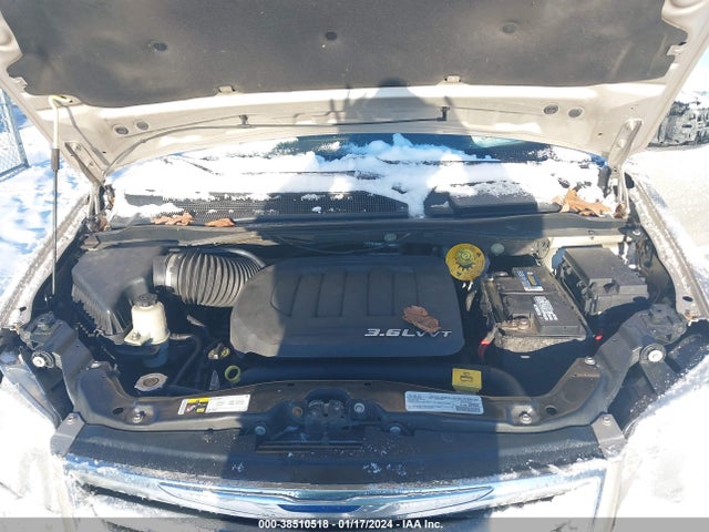 2C4RC1BG5GR113814 Chrysler Town & Country Touring