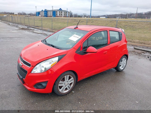 Chevrolet Spark 1lt Auto 2014 KL8CD6S95EC549000 Image 2