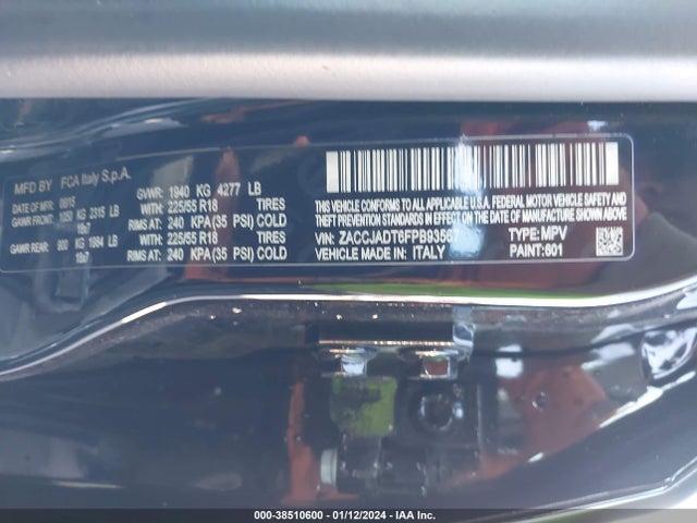 ZACCJADT6FPB93567 Jeep Renegade Limited