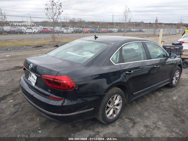 Volkswagen Passat 1.8t S 2017 1VWAT7A37HC012988 Image 4