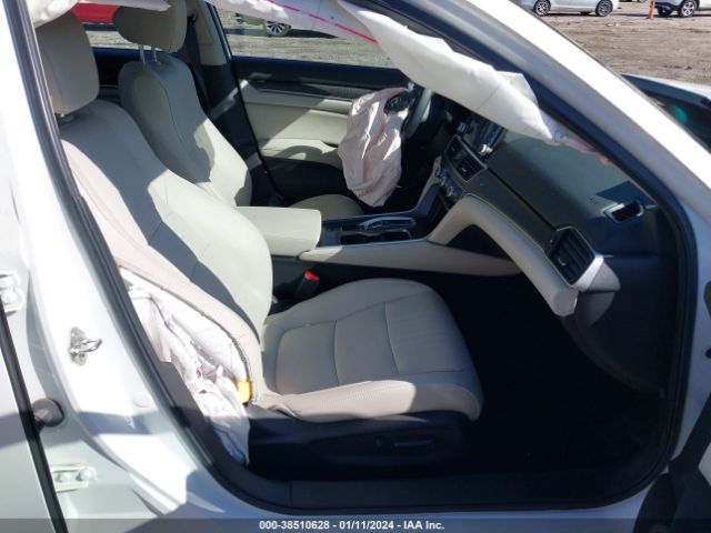 1HGCV2F97KA017182 Honda Accord Touring 2.0t