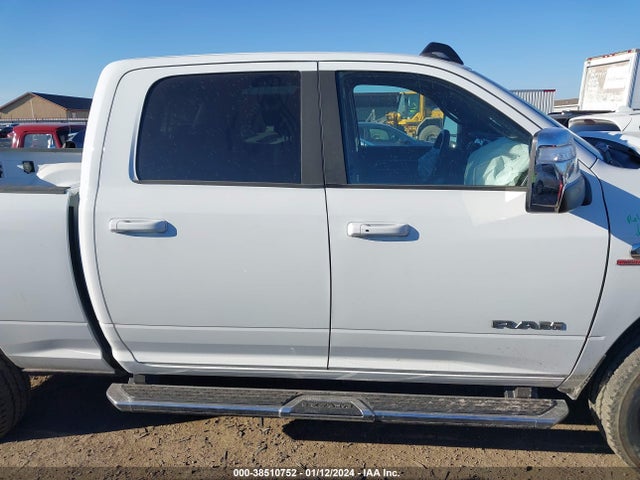 RAM 2500 Laramie  4x4 6'4 Box 2023 3C6UR5FL8PG617696 Image 13