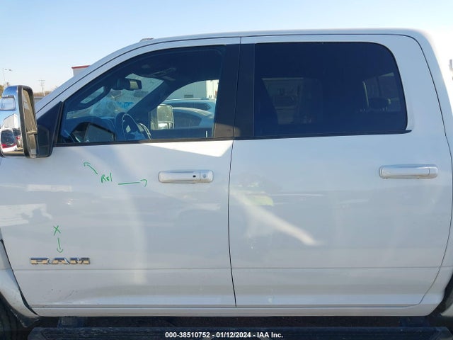 RAM 2500 Laramie  4x4 6'4 Box 2023 3C6UR5FL8PG617696 Image 14