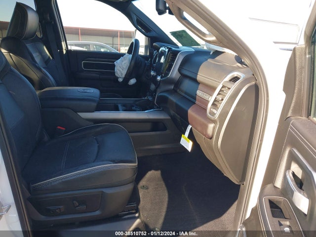 RAM 2500 Laramie  4x4 6'4 Box 2023 3C6UR5FL8PG617696 Image 5