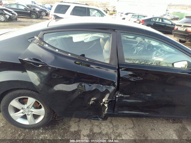 2011 HYUNDAI ELANTRA GLS (ULSAN PLANT) VIN: KMHDH4AE2BU102550