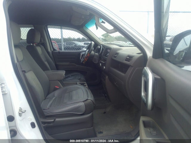 2006 HONDA RIDGELINE RT VIN: 2HJYK16206H574173
