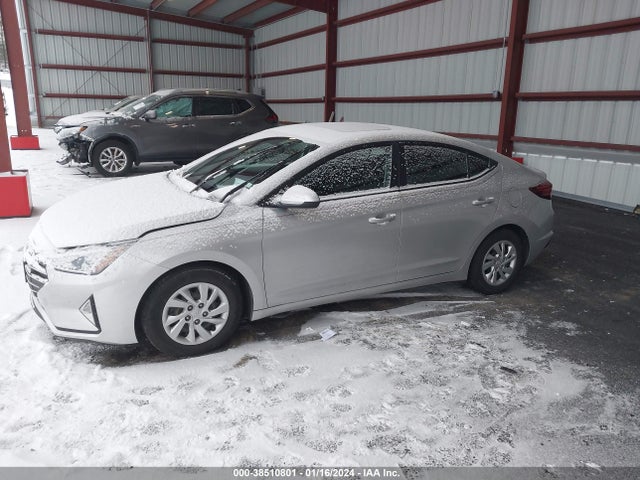 Hyundai ELANTRA SE 2019 5NPD74LF7KH406691 Image 2