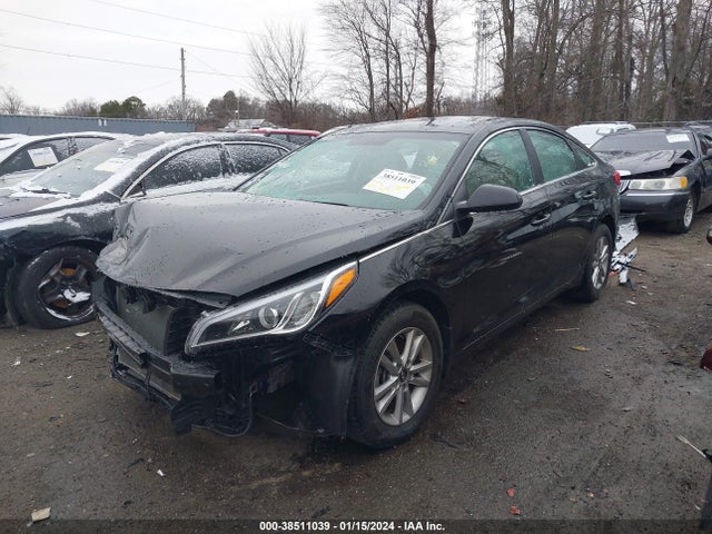 Hyundai SONATA SE 2016 5NPE24AF9GH378504 Image 2