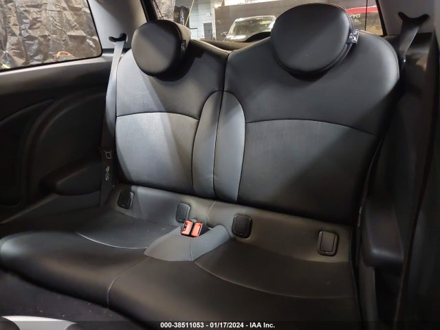 2009 MINI COOPER WMWMF33599TW77744 Photo 7