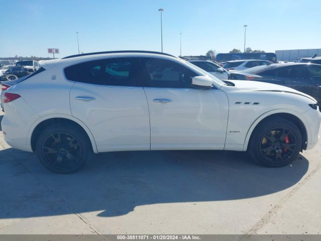 ZN661YUS3JX303573 Maserati Levante S Gransport